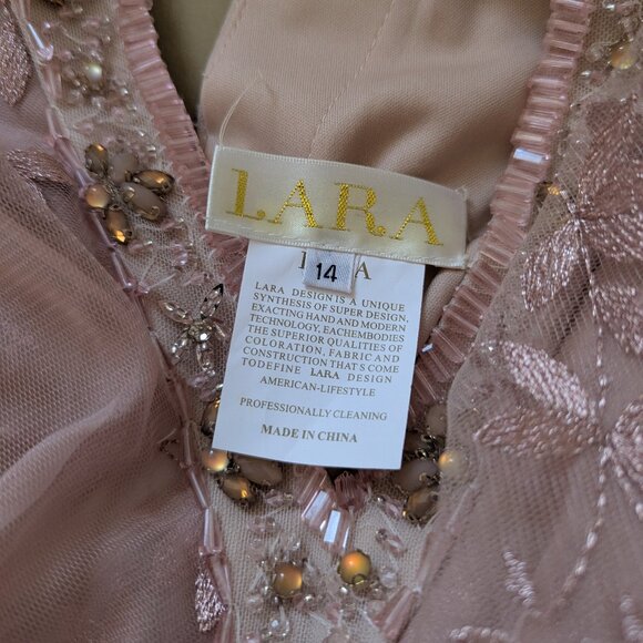 Lara 29966 - Lace, V-Neck Dress, Color Mauve, Size 14, NWT - Picture 5 of 6